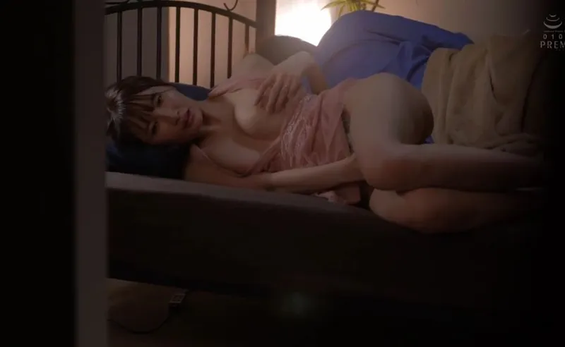 đưa sếp say xỉn về nhà, cậu nhân viên may mắn húp được người vợ tiền bối xinh dâm